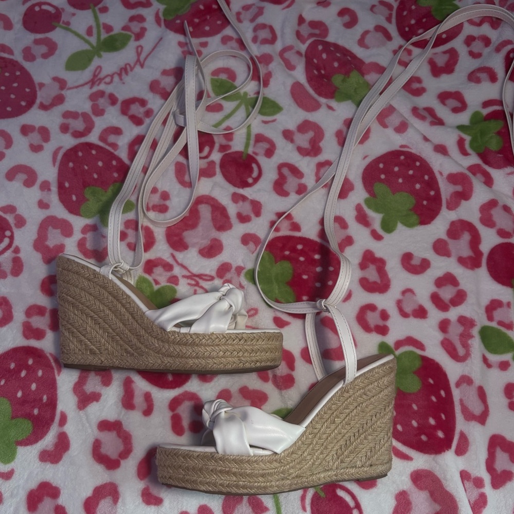 White Wedge Sandals with Braided Jute Sole